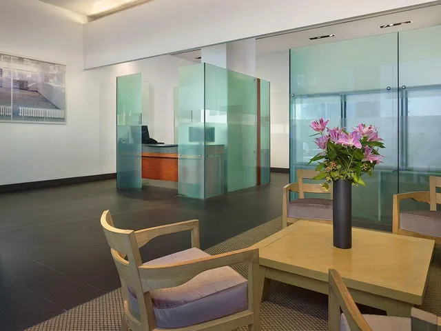 $895,000 | 400 East 54th Street, Unit 14E | Sutton Place