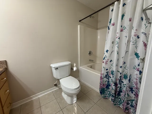 $1,725 | 192 Mary Lane, Crestview, FL 32536