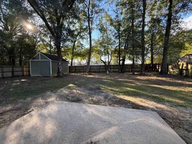 $1,725 | 192 Mary Lane, Crestview, FL 32536