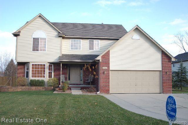 3921 Hazelton Avenue Rochester, MI 48307 - Photo 1 of 10 front.JPG