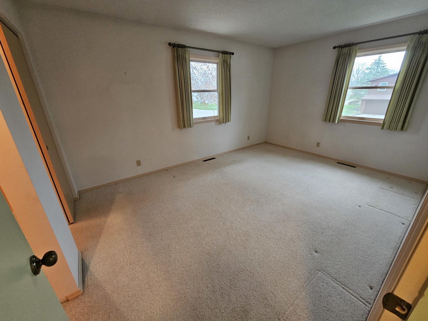 2401 Branch Road Champaign, IL 61822 - Photo 11 of 22 Gallery Image 11