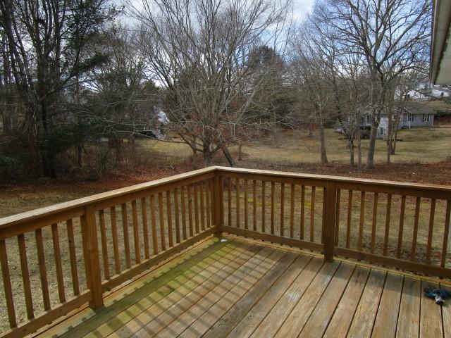 22 Amanda Way Mashpee, MA 02649 - Photo 3 of 15 IMG_0201