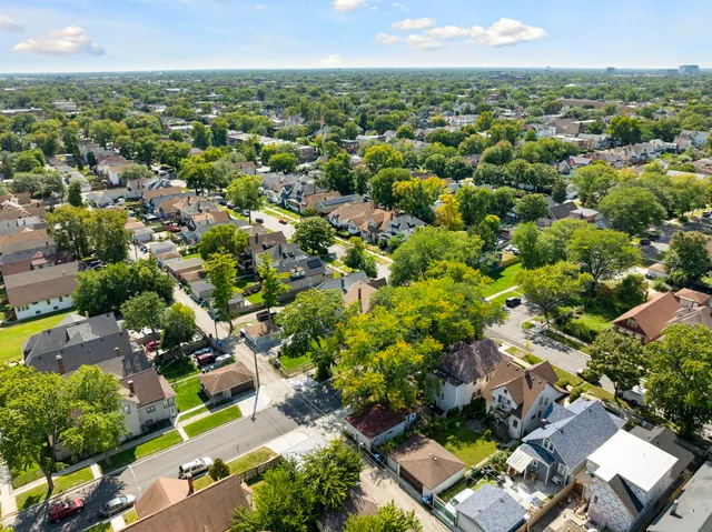 $199,000 | 1059 North Lorel Avenue, Chicago, IL 60651