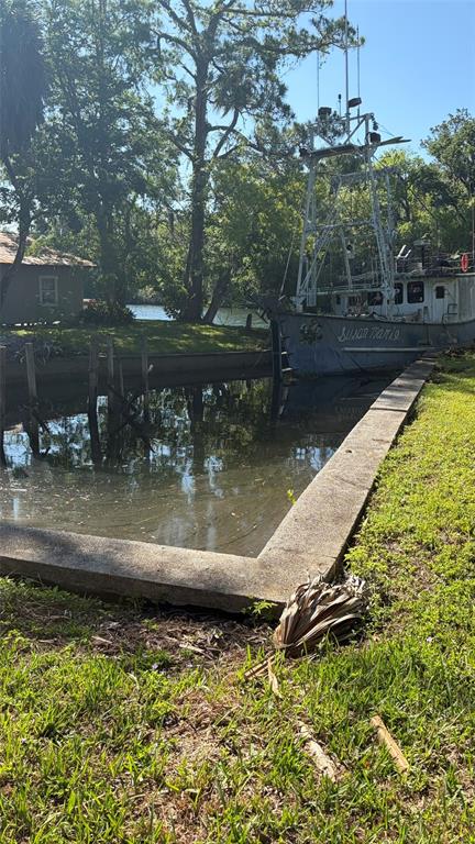 6601 Riverside Drive Yankeetown, FL 34498 - Photo 6 of 16 a view of a lake view