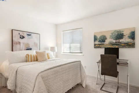 $279,000 | 2193 Lakeview Circle, Pittsburg, CA 94565