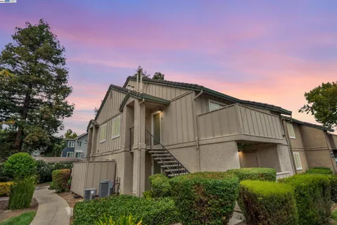 $279,000 | 2193 Lakeview Circle, Pittsburg, CA 94565