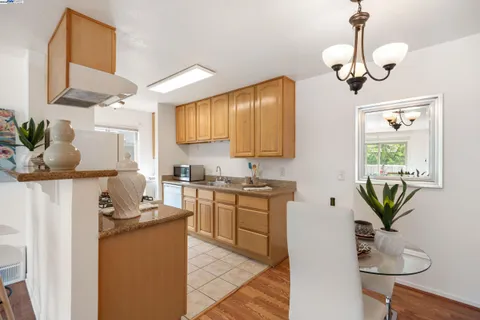 $279,000 | 2193 Lakeview Circle, Pittsburg, CA 94565