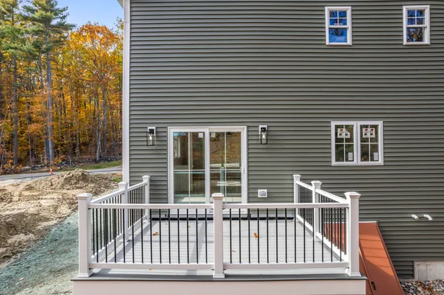 $639,900 | 68 Woodbrey Lane, Standish, ME 04084