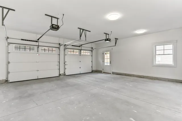 $639,900 | 68 Woodbrey Lane, Standish, ME 04084