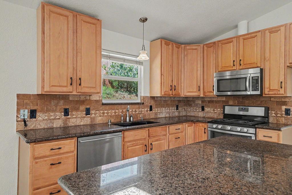 27325 Barton Road Pioneer, CA 95666 - Photo 14 of 62
