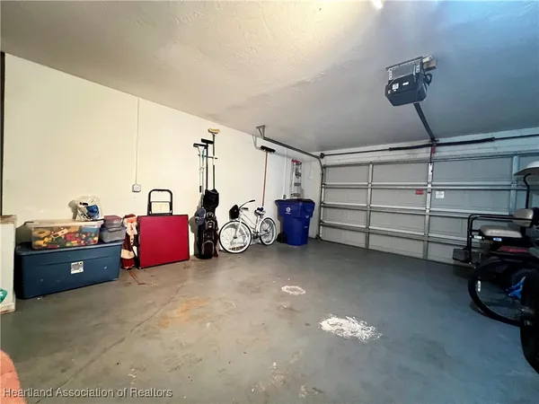 $319,000 | 3805 Catalina Drive, Sebring, FL 33872