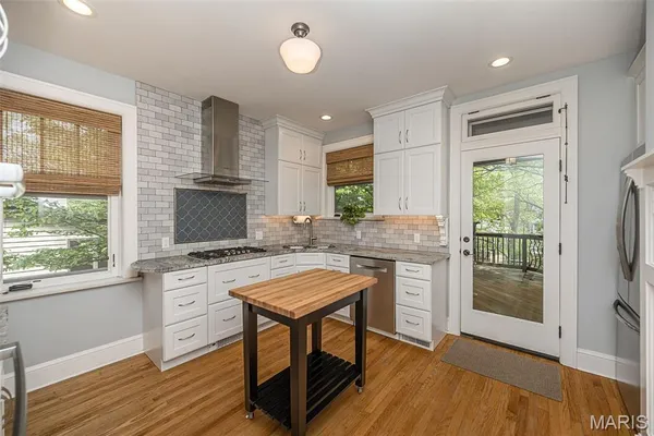 $695,000 | 332 Marion Avenue, Webster Groves, MO 63119