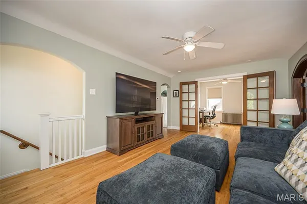 $695,000 | 332 Marion Avenue, Webster Groves, MO 63119
