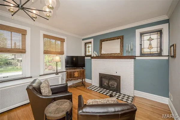 $695,000 | 332 Marion Avenue, Webster Groves, MO 63119