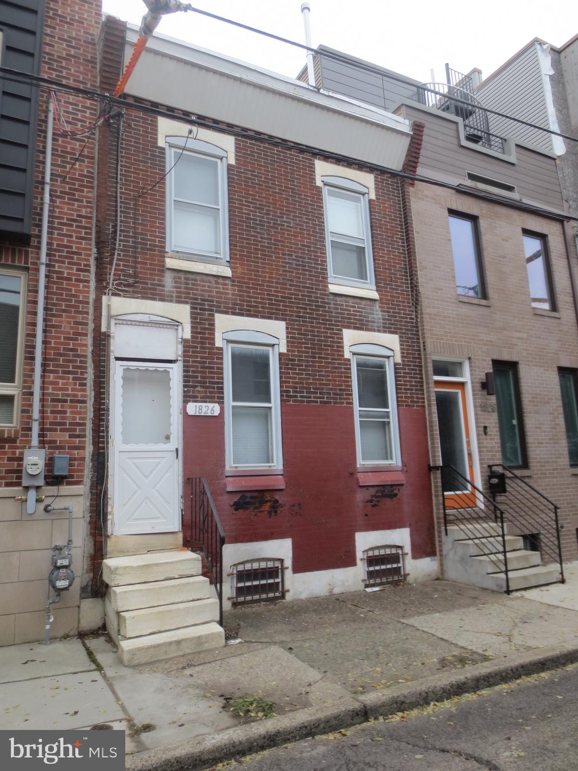 1826 Fernon Street Philadelphia, PA 19145 - Photo 2 of 11