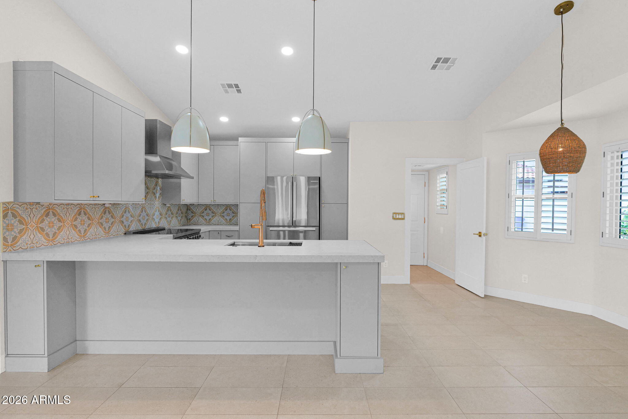 15650 North 60th Place Scottsdale, AZ 85254 - Photo 9 of 26 Kitchen