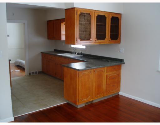 4784 Williamsport Road Elizabeth, PA 15037 - Photo 4 of 8 Kitchen.