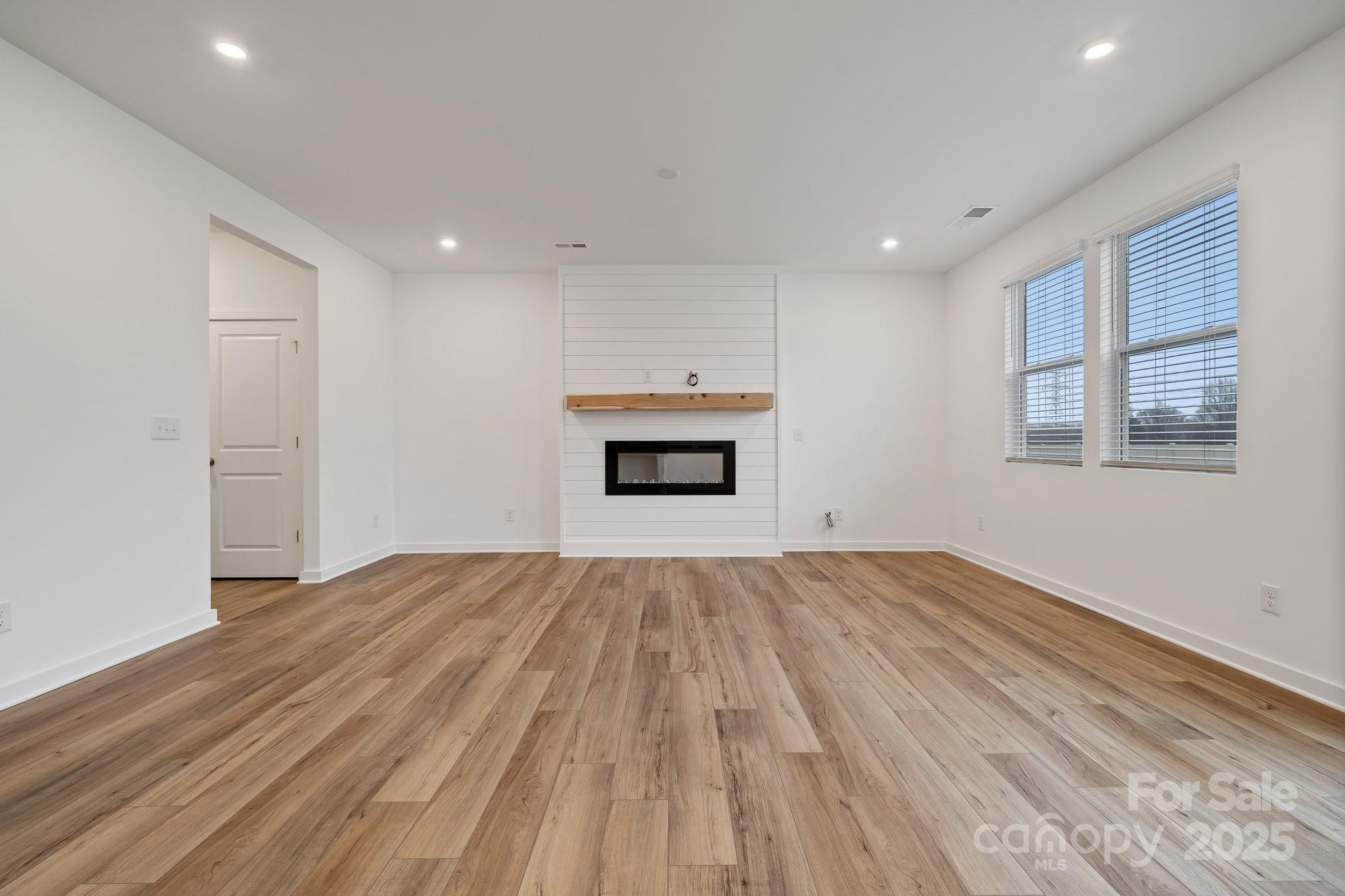 420 Vidette Drive York, SC 29745 - Photo 3 of 35