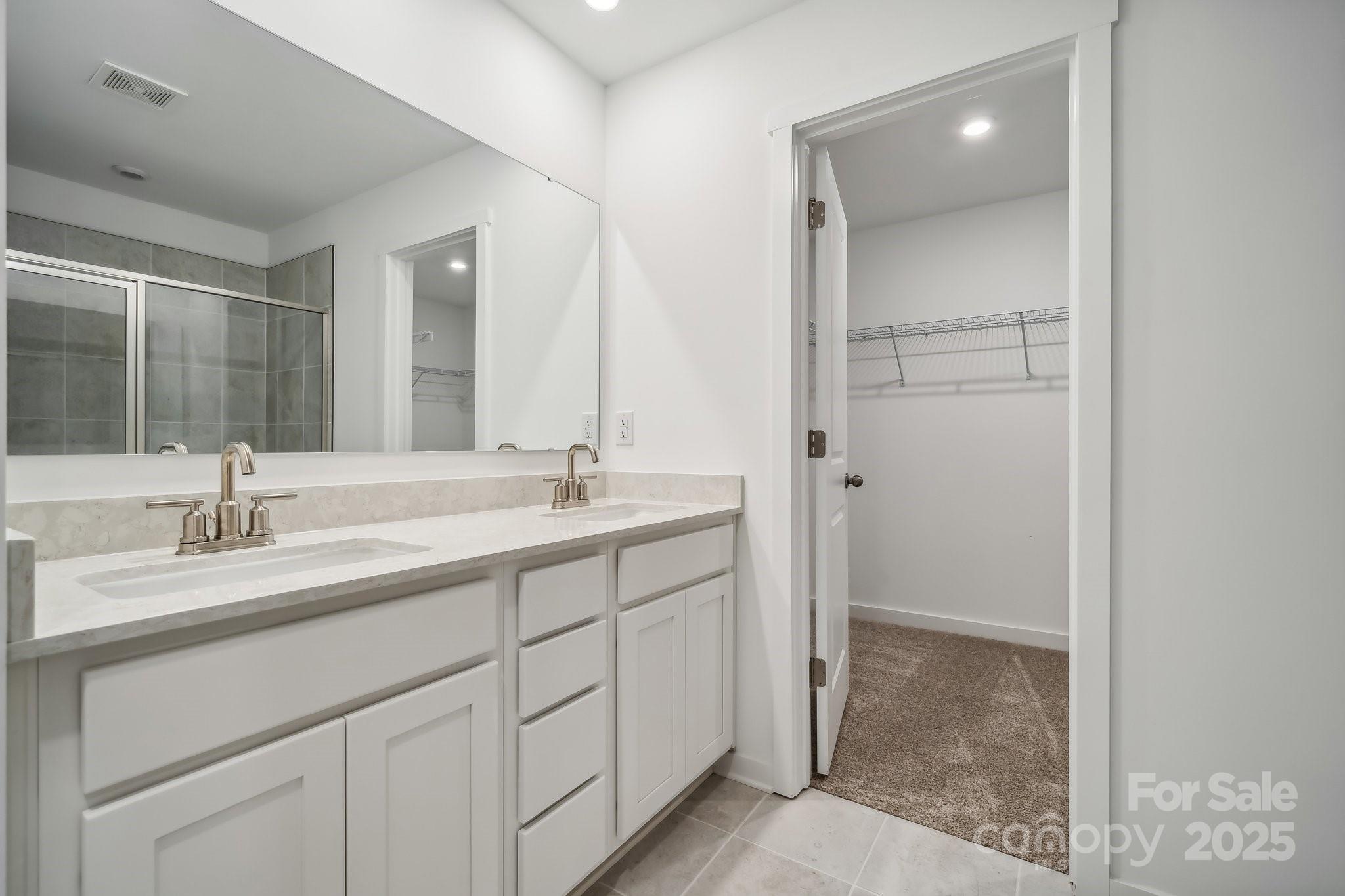 420 Vidette Drive York, SC 29745 - Photo 4 of 35