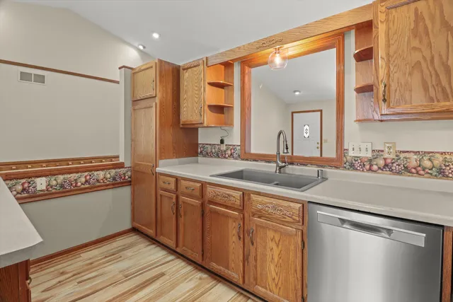 $384,900 | 635 Constitution Lane, DeForest, WI 53532