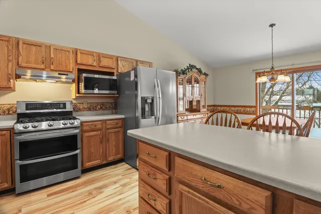 $384,900 | 635 Constitution Lane, DeForest, WI 53532