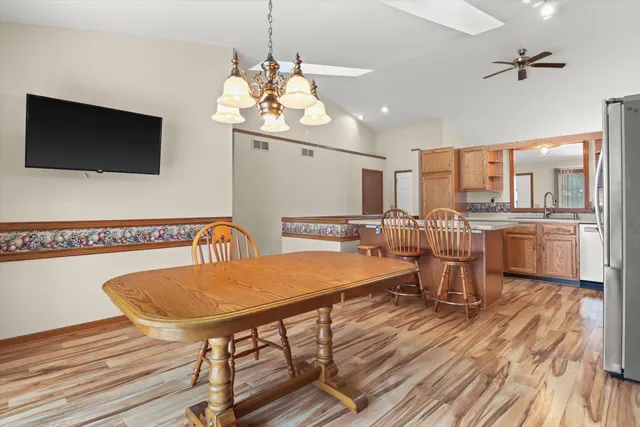 $384,900 | 635 Constitution Lane, DeForest, WI 53532