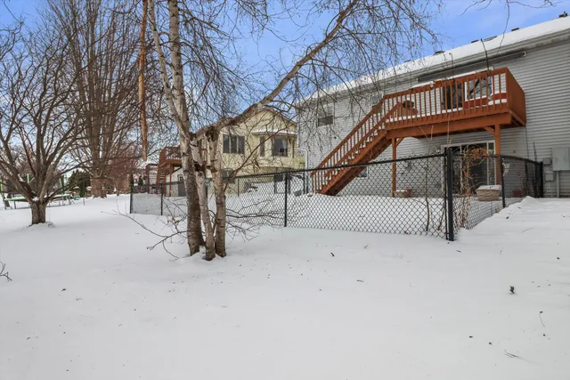 $384,900 | 635 Constitution Lane, DeForest, WI 53532