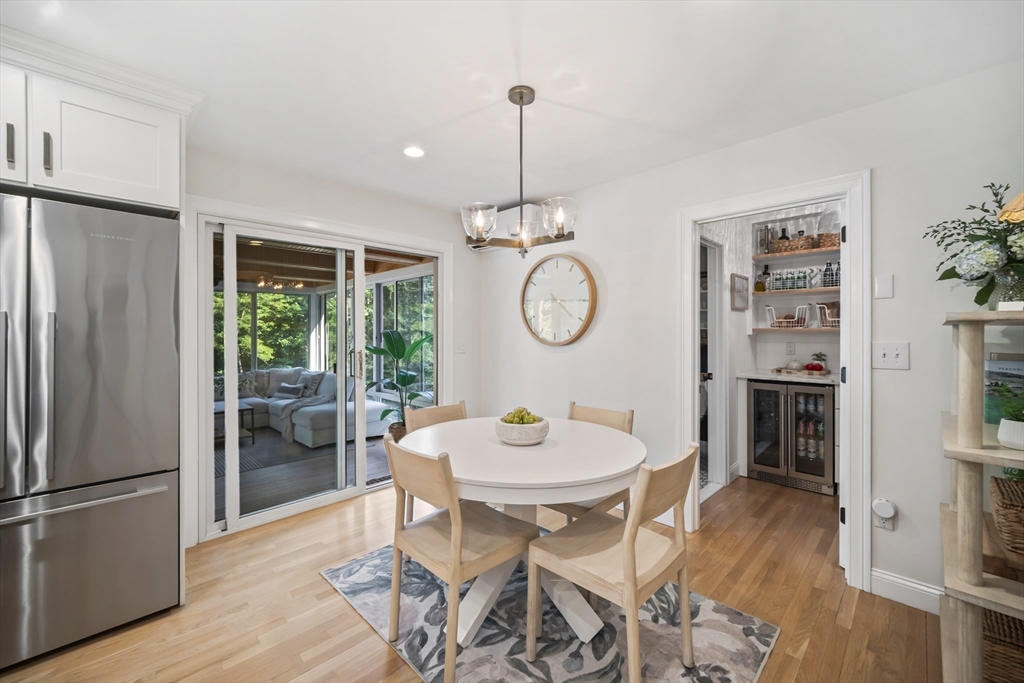 8 Bantry Road Southborough, MA 01772 - Photo 9 of 40 Gallery Image 9