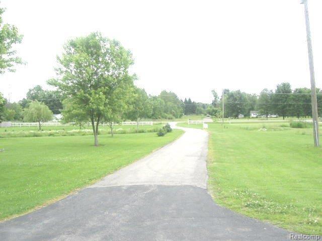6534 Lapeer Road North Street, MI 48049 - Photo 2 of 18 BACK OFF ROAD