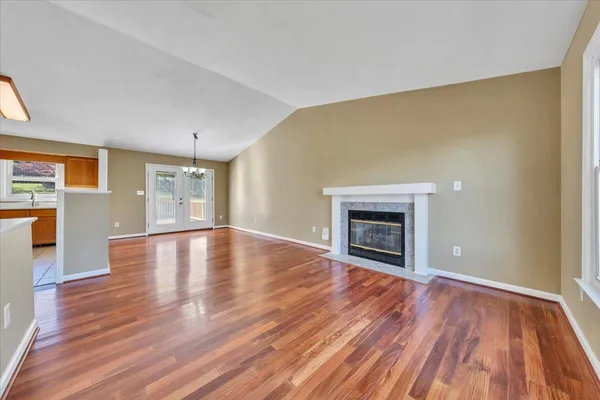 $374,950 | 1831 Summerfield Drive, Roanoke, VA 24012