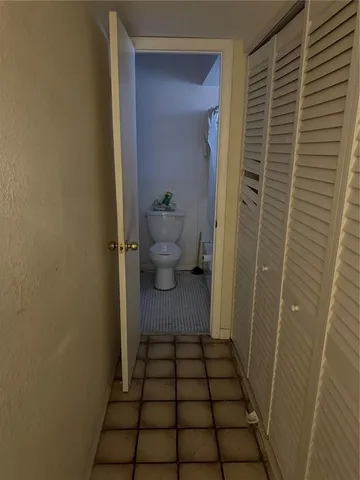 $118,000 | 5111 West Oakland Park Boulevard, Unit 307, Lauderdale Lakes, FL 33313