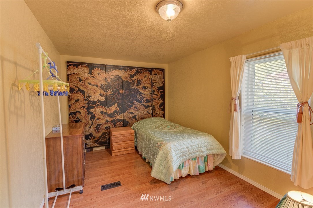 1351 Linger Longer Road Quilcene, WA 98376 - Photo 15 of 24 Gallery Image 15
