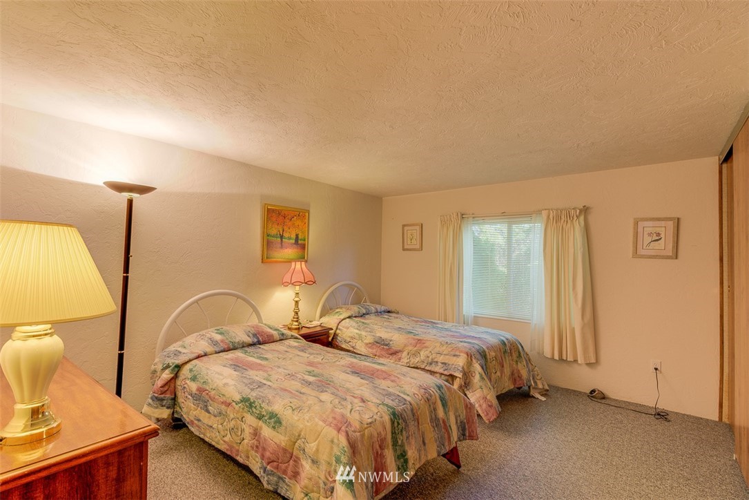 1351 Linger Longer Road Quilcene, WA 98376 - Photo 17 of 24 Gallery Image 17