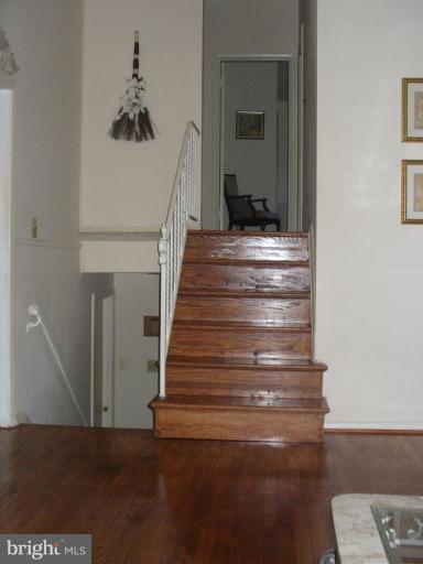 3818 Kilburn Road Randallstown, MD 21133 - Photo 12 of 13 Entrance / Foyer