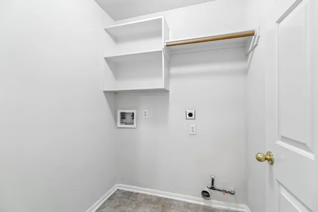 a view of wooden floor and wooden floor in a room