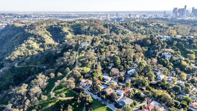 $1,800,000 | 2309 Vista Gordo Drive, Los Angeles, CA 90026
