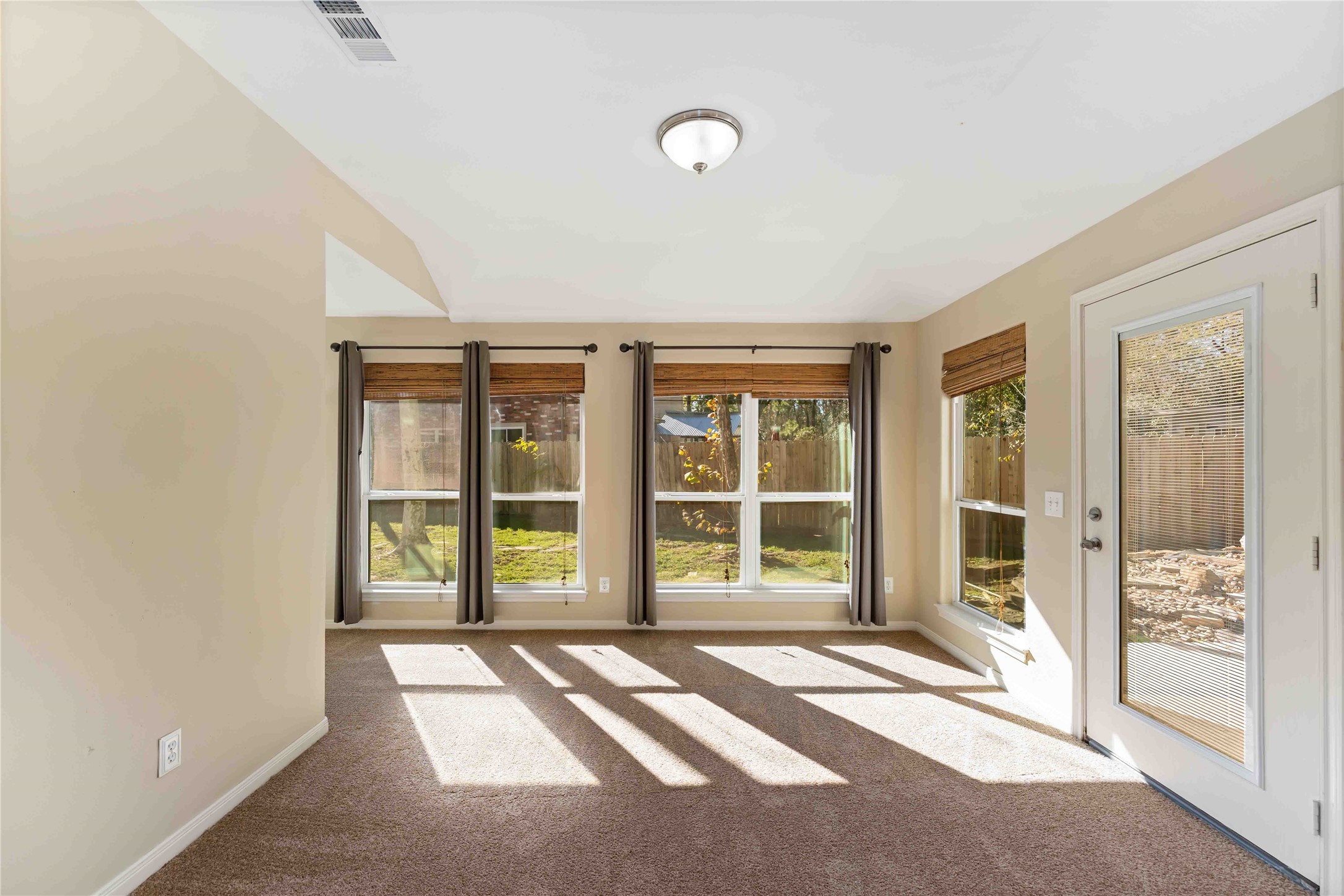 19927 Teller Boulevard Spring, TX 77388 - Photo 20 of 42 a view of an empty room with a window