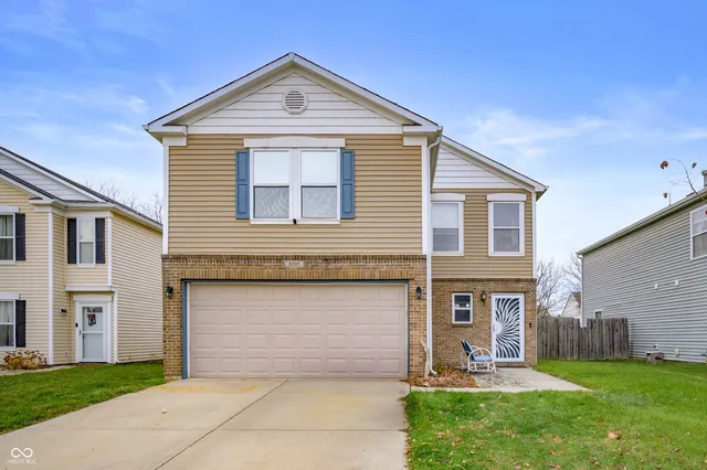 $275,000 | 8395 South Firefly Drive, Pendleton, IN 46064