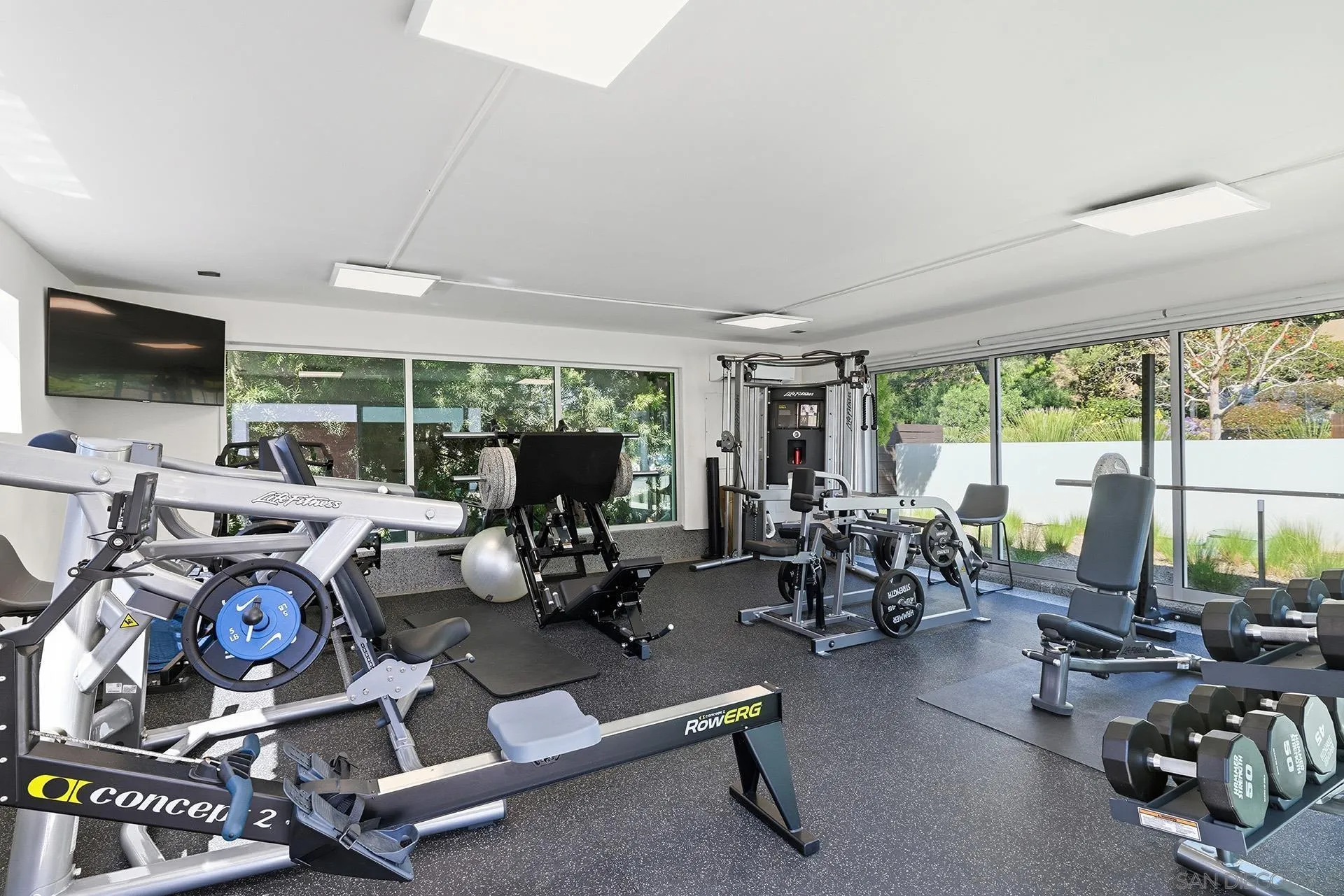 116 Nob Avenue Del Mar, CA 92014 - Photo 23 of 52