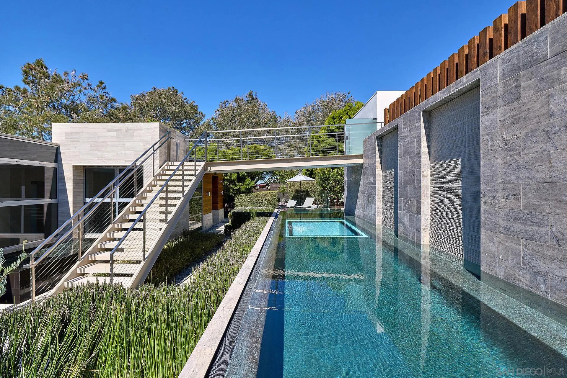 116 Nob Avenue Del Mar, CA 92014 - Photo 4 of 52
