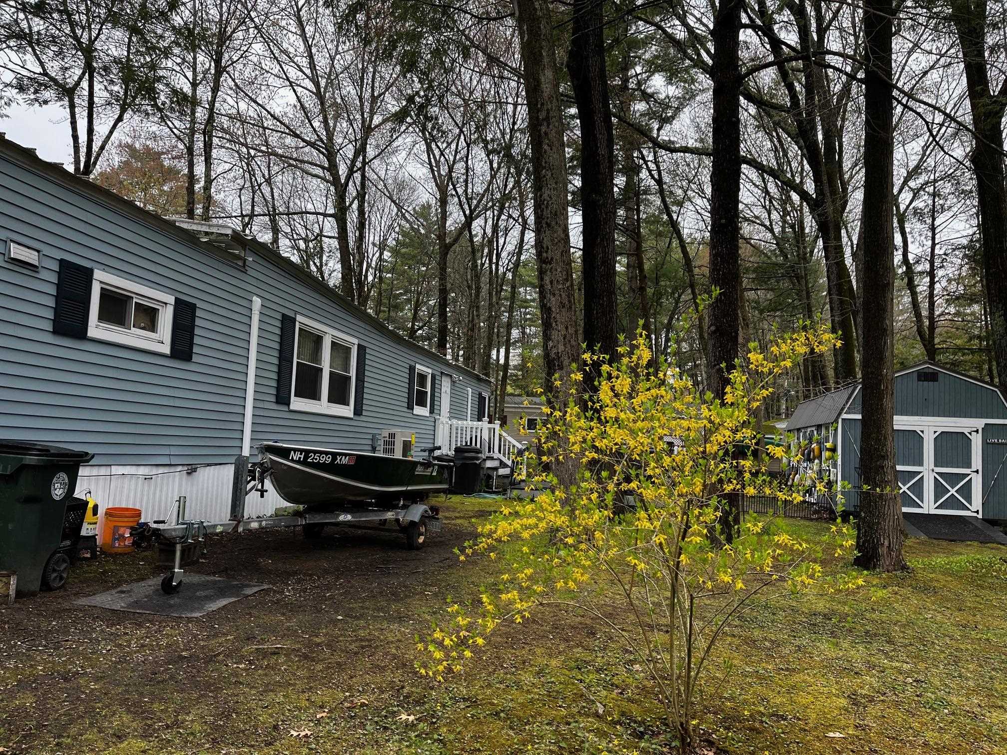 43 Bruce Road Seabrook, NH 03874 - Photo 3 of 9