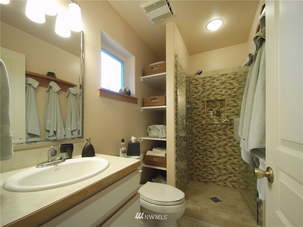 238 Rhapsody Drive Sequim, WA 98382 - Photo 16 of 25 Gallery Image 16