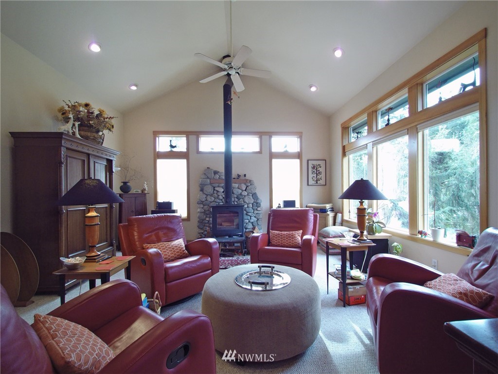 238 Rhapsody Drive Sequim, WA 98382 - Photo 4 of 25 Gallery Image 4
