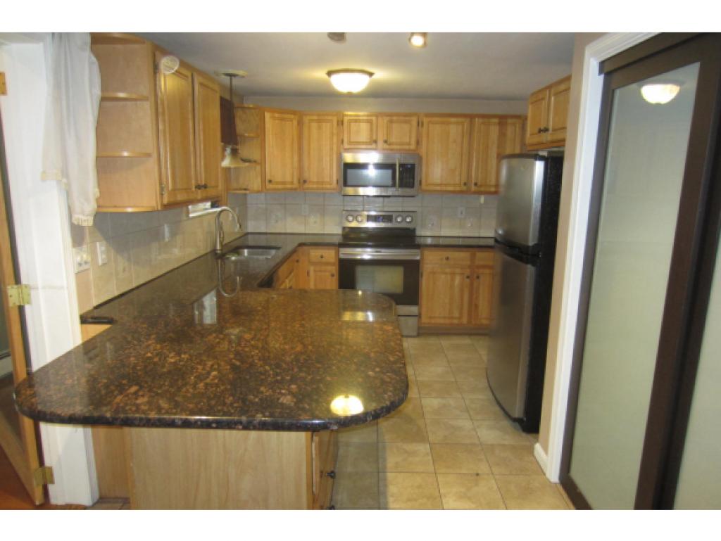 114 Lesnyk Road Goffstown, NH 03045 - Photo 11 of 31 Gallery Image 11