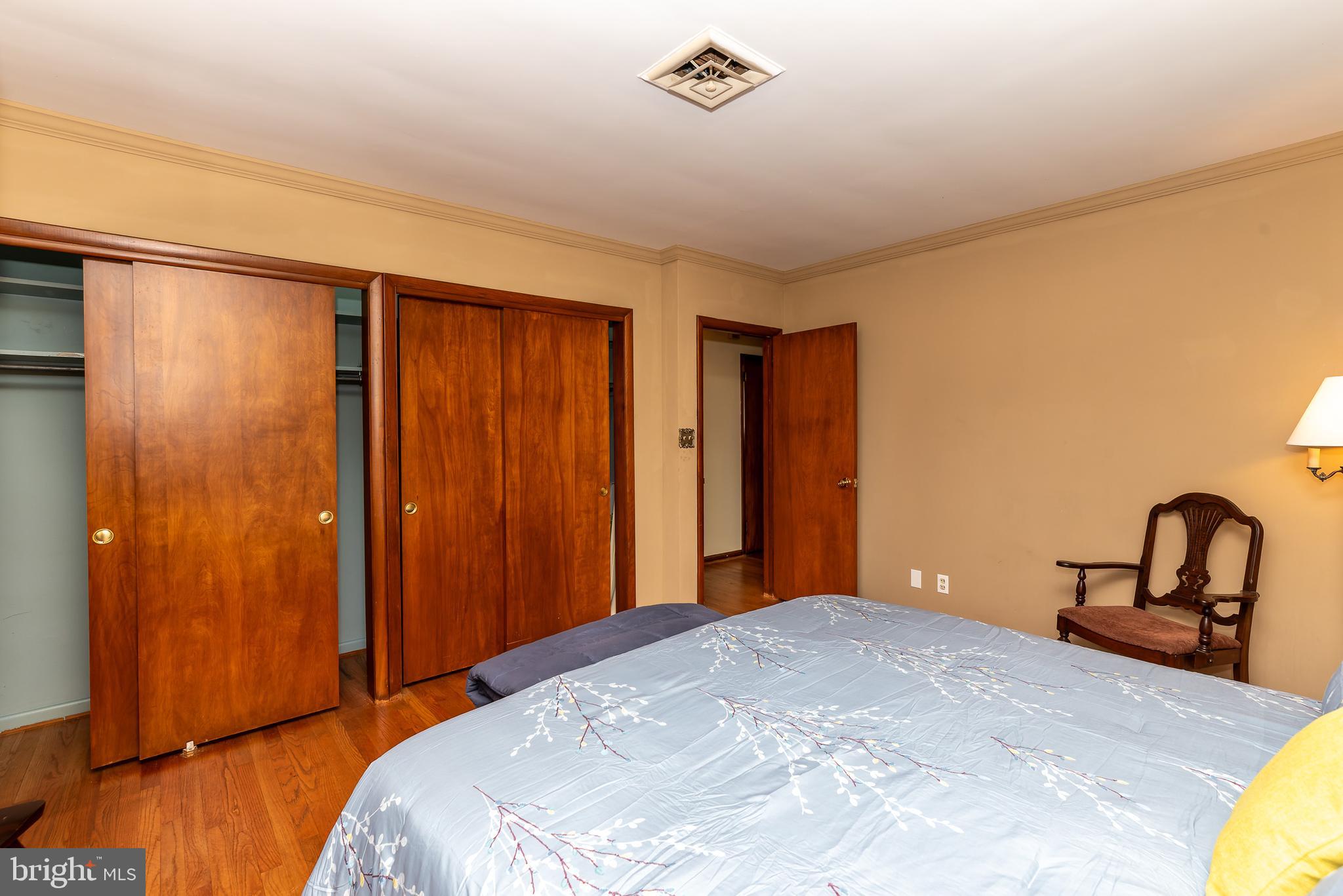1119 Sharp Road Vineland, NJ 08360 - Photo 30 of 79 a bedroom with a bed and a dresser