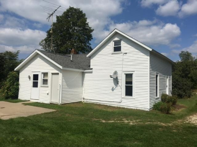 16665 Schofield Road Hersey, MI 49639 - Photo 3 of 5 20180821205146428890000000-o