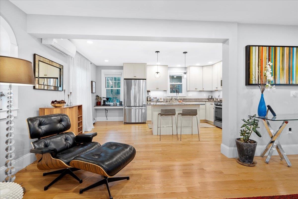 165 Taylor Street Manchester, NH 03103 - Photo 12 of 56