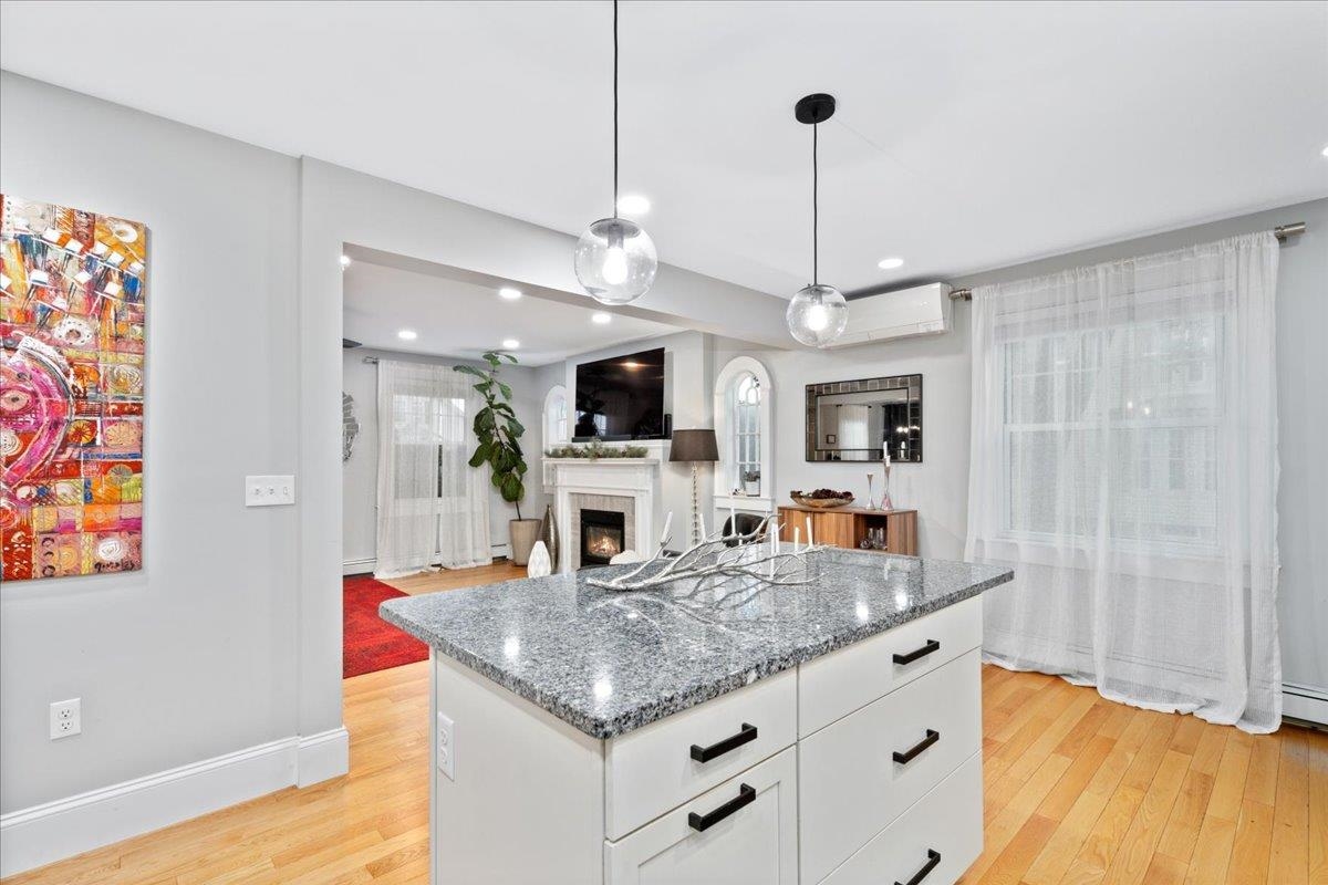 165 Taylor Street Manchester, NH 03103 - Photo 17 of 56