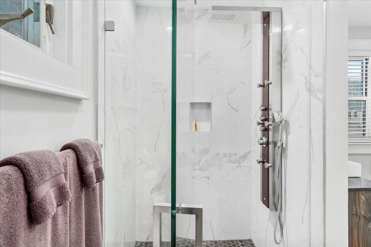 165 Taylor Street Manchester, NH 03103 - Photo 23 of 56