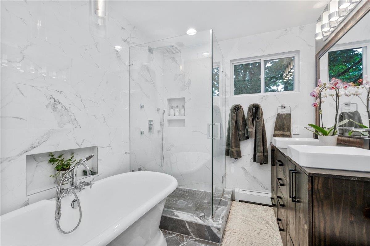 165 Taylor Street Manchester, NH 03103 - Photo 38 of 56